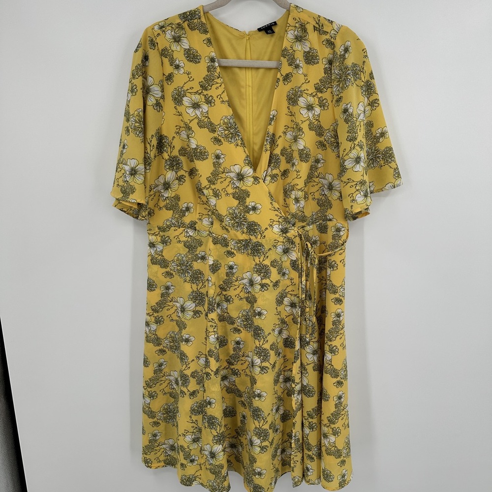 Torrid Dress Womens 14 Yellow Floral Wrap Midi V Neck‎ Short Sleeve Summer Boho